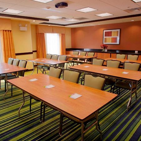 Fairfield Inn & Suites Milledgeville Konforlar fotoğraf