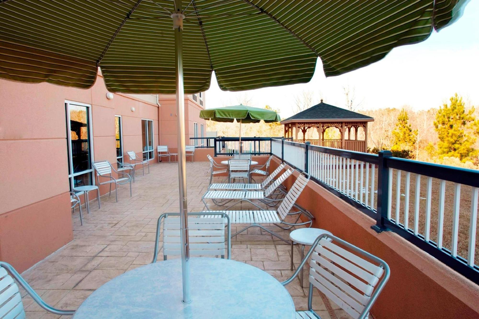 Fairfield Inn & Suites Milledgeville Konforlar fotoğraf